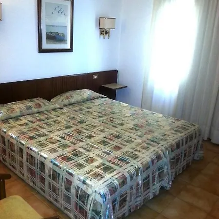 Del Sol Hotel 3*